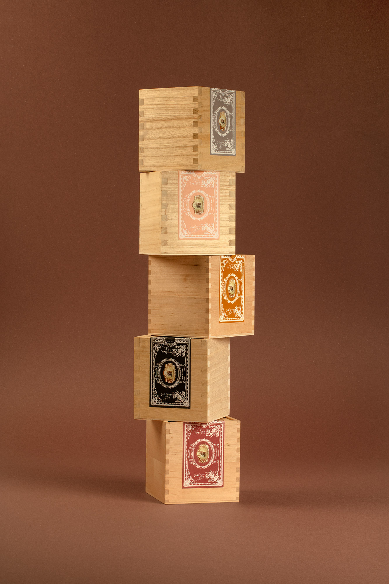Penhaligon's Trade Routes candles box design - Noreste Studio